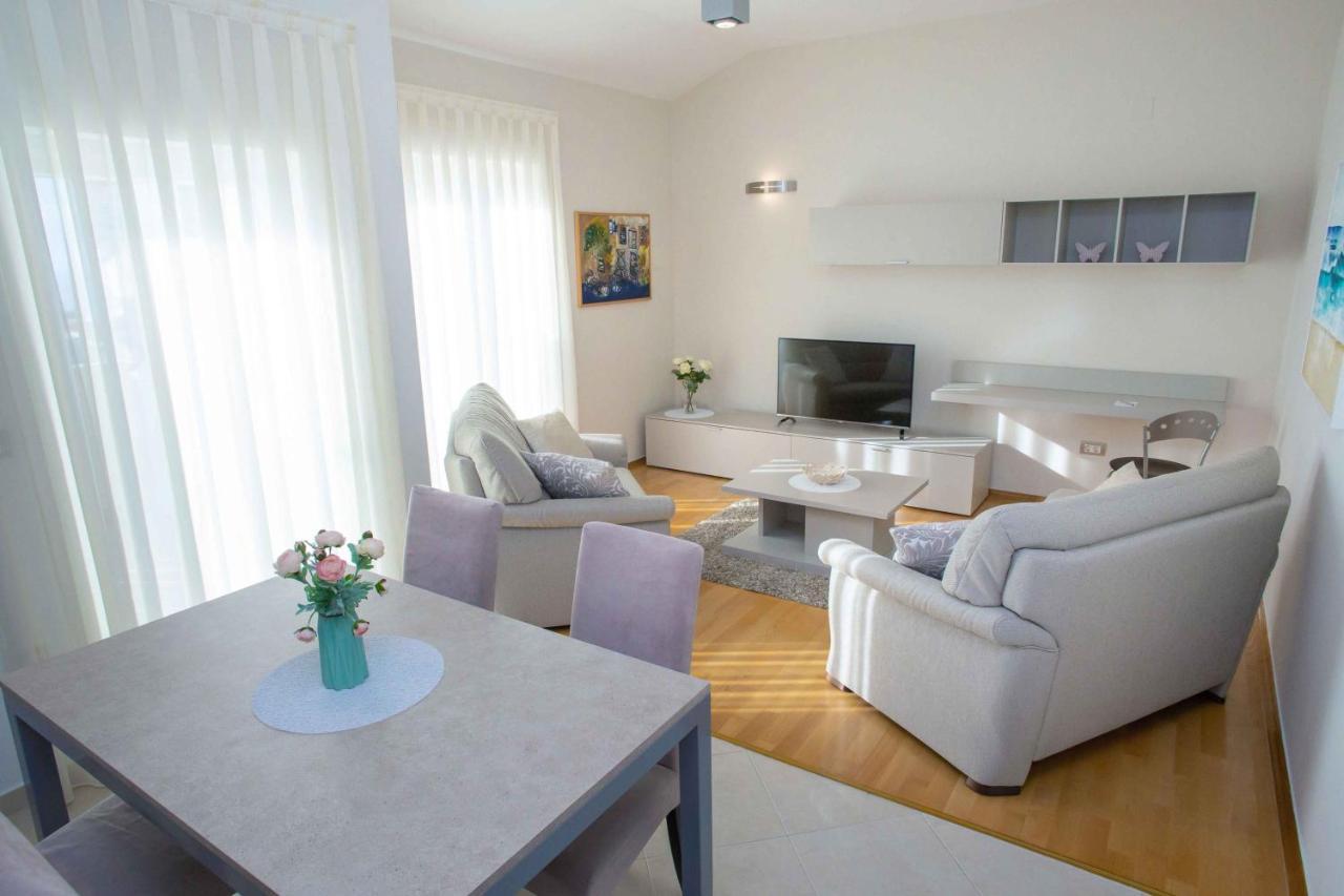 Ferienwohnung Kings View Sarkic Novalja Exterior foto